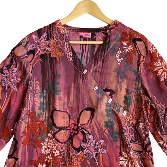 Tianello Silky Rayon Diva Blouse Floral Print Size Small - Picture 5 of 9
